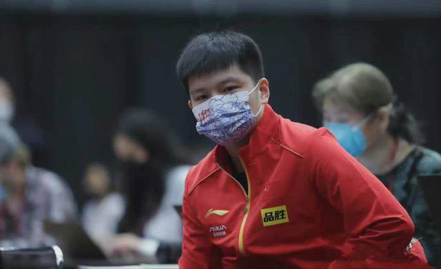 亚洲精品第一区二区在线